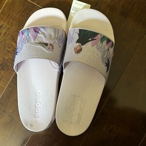 Adidas girls slides- frozen